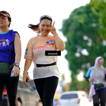 Runner Photo 8299468