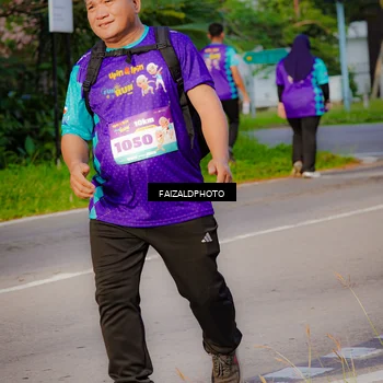 Runner Photo 8299469