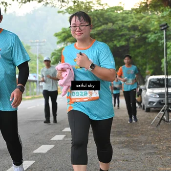 Runner Photo 8299472