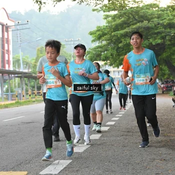 Runner Photo 8299517