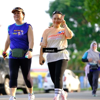 Runner Photo 8299535