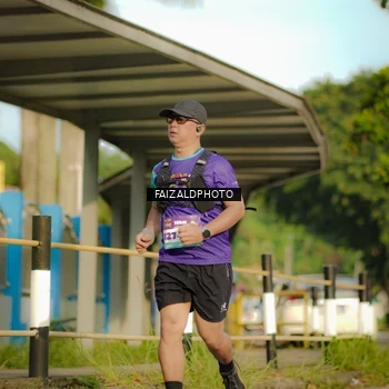 Runner Photo 8299541