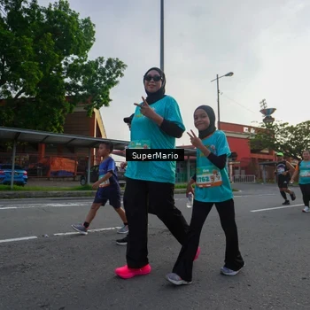 Runner Photo 8299552