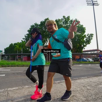 Runner Photo 8299553