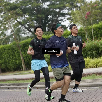 Runner Photo 8299571