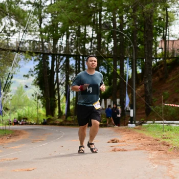 Runner Photo 82996