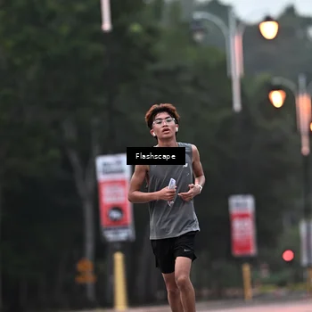 Runner Photo 8299601
