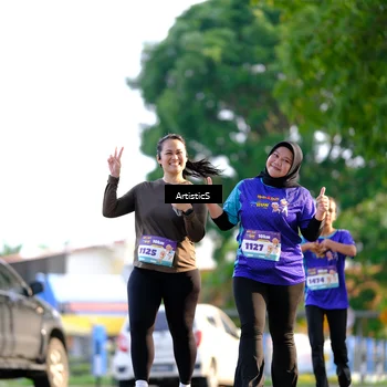 Runner Photo 8299633
