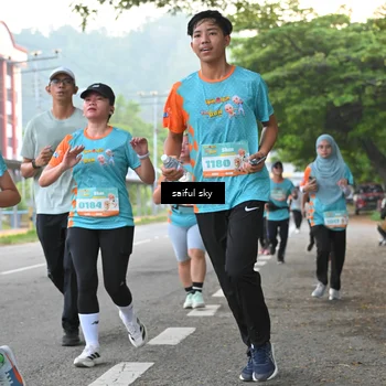 Runner Photo 8299635