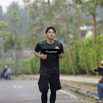 Runner Photo 8299693