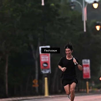 Runner Photo 8299713