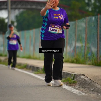 Runner Photo 8299723