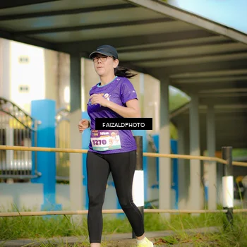 Runner Photo 8299763