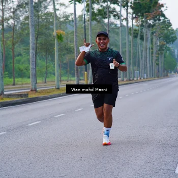 Runner Photo 8299780