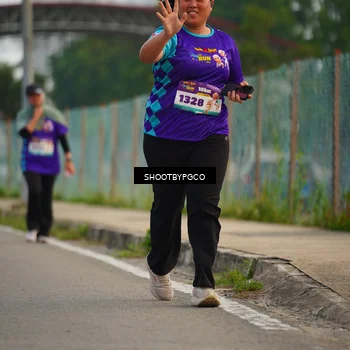 Runner Photo 8299785