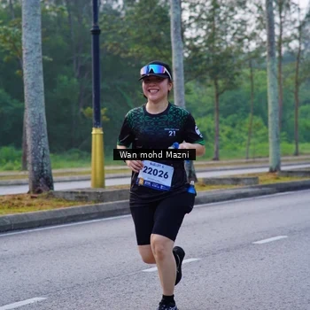 Runner Photo 8299805