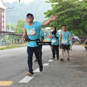 Runner Photo 8299810