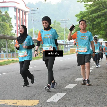 Runner Photo 8299840