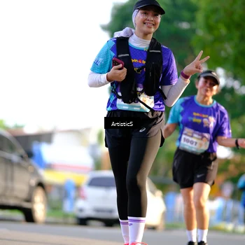 Runner Photo 8299844