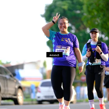 Runner Photo 8299869