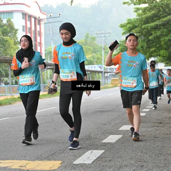 Runner Photo 8299892