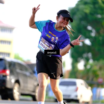 Runner Photo 8299893