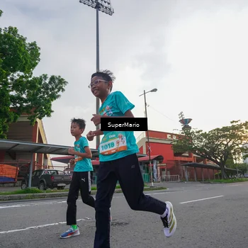 Runner Photo 8299901