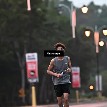 Runner Photo 8299902