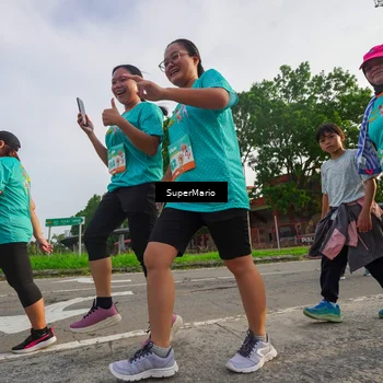 Runner Photo 8299929