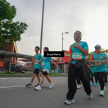 Runner Photo 8299930