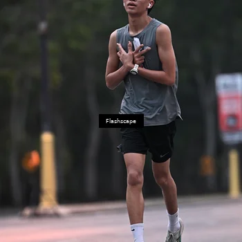 Runner Photo 8299944