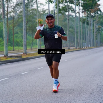 Runner Photo 8299945