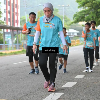 Runner Photo 8299952