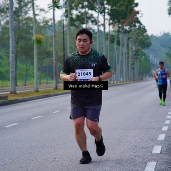 Runner Photo 8299976