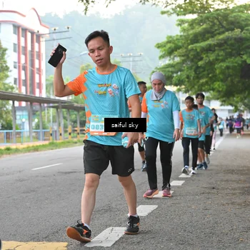 Runner Photo 8299984