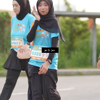 Runner Photo 8300033