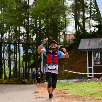 Runner Photo 83001