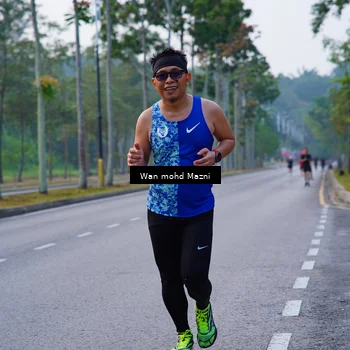 Runner Photo 8300131