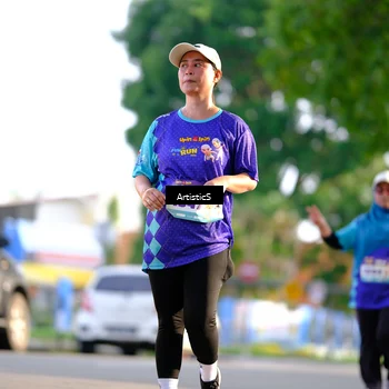 Runner Photo 8300146