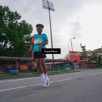 Runner Photo 8300177