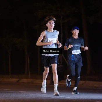 Runner Photo 8300179