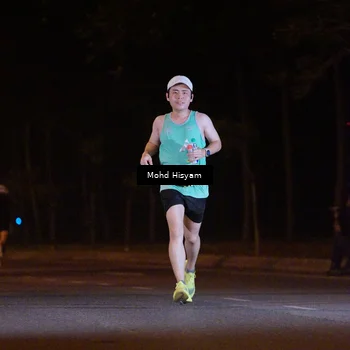 Runner Photo 8300198