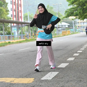 Runner Photo 8300219