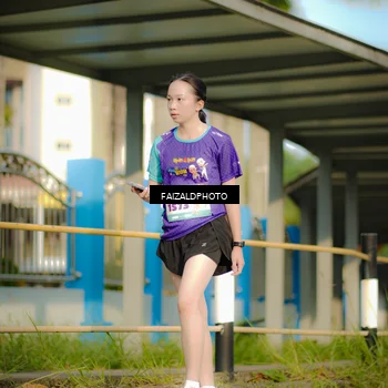 Runner Photo 8300229