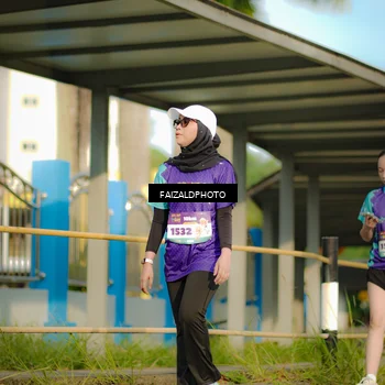 Runner Photo 8300237