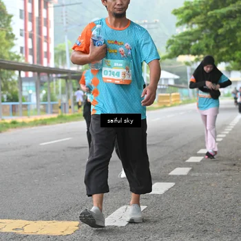 Runner Photo 8300245