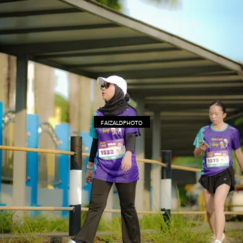 Runner Photo 8300247