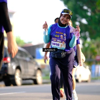 Runner Photo 8300279