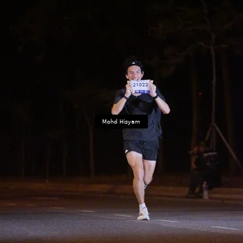 Runner Photo 8300280