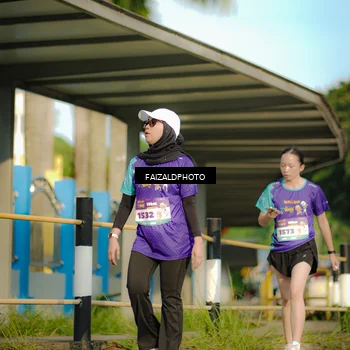 Runner Photo 8300329